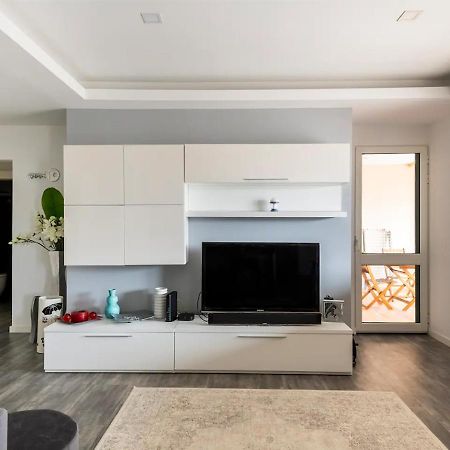 Lovely 1-Bedroom Apartment With Parking Ocean View Funchal Dış mekan fotoğraf