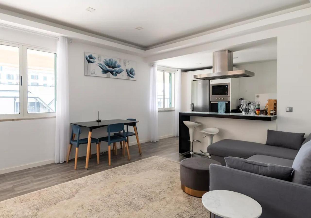 Lovely 1-Bedroom Apartment With Parking Ocean View Funchal Dış mekan fotoğraf