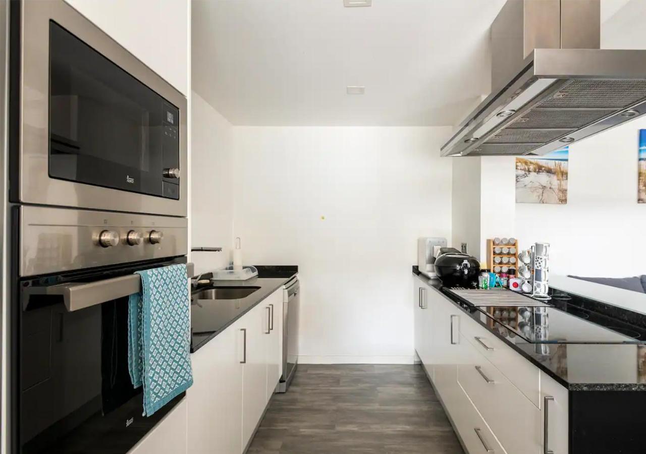 Lovely 1-Bedroom Apartment With Parking Ocean View Funchal Dış mekan fotoğraf